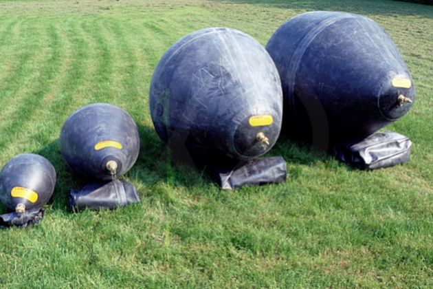 Большие заглушки складываются до компактного размера 03_14.jpg