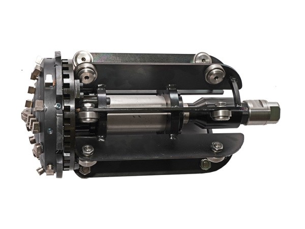 Фрезерная насадка тип VI (для труб 250 мм). Очищаемый диаметр 222,5 мм.